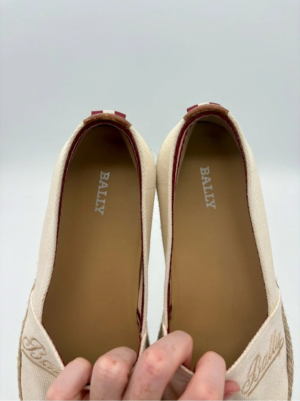 Bally felly logo